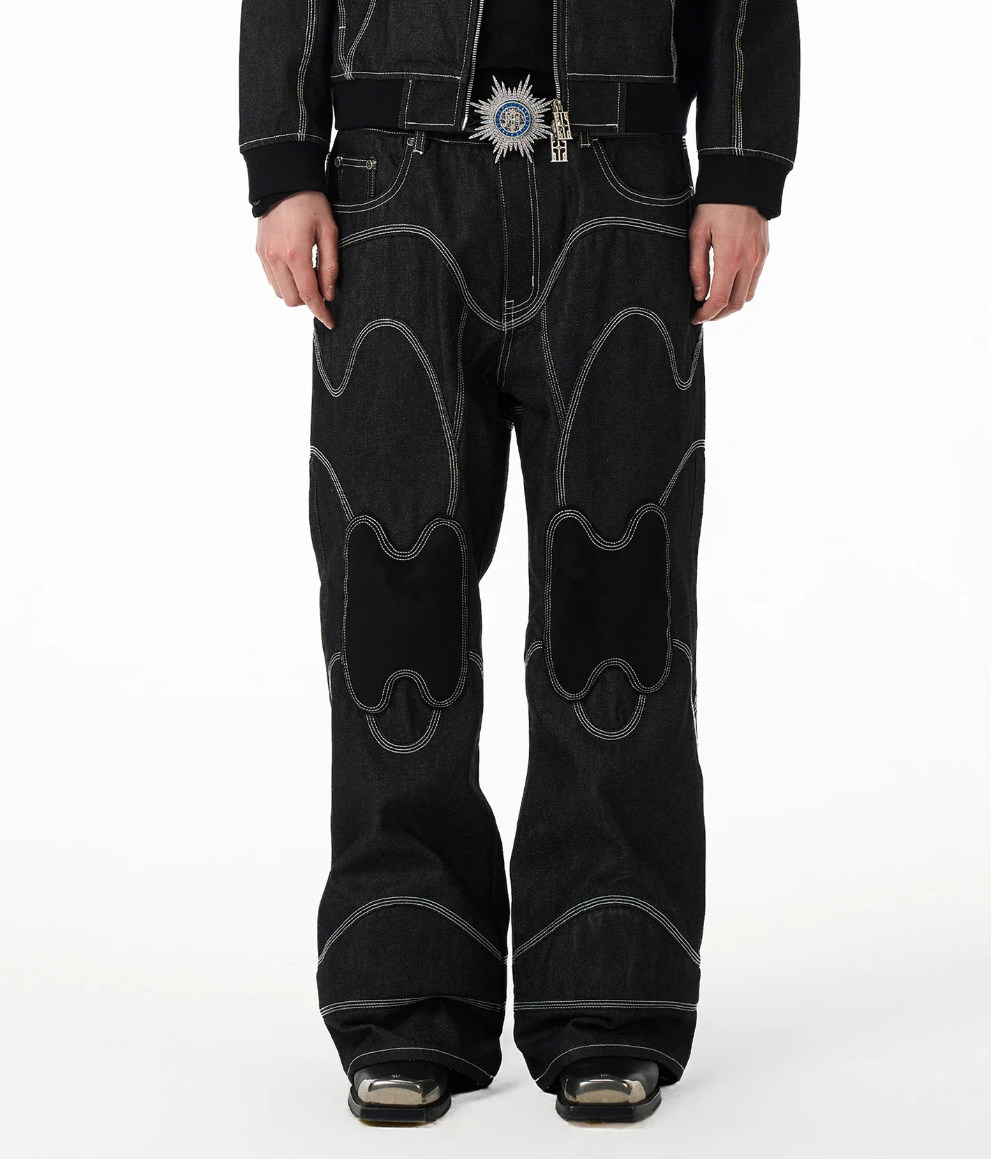 Mecha Division Raw Denim Jeans – detail view